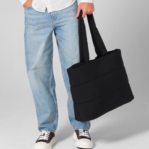 Quilted tote bag